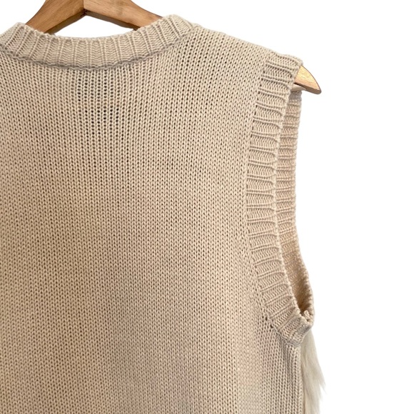 POTTER’S POT NWT Faux Fur Cardigan Vest in Taupe, Size Medium - Picture 5 of 9